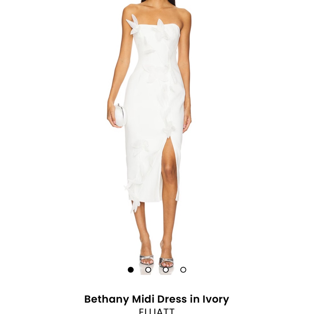 Elliatt Strapless Ivory Midi Dress